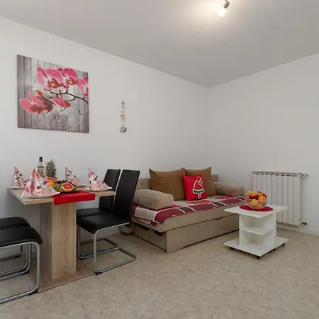 Haus Delphin *